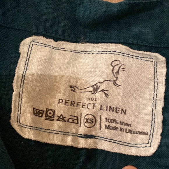 Fitted Hamburg Tee by NotPerfectLinen Emerald Green - Picture 2 of 3